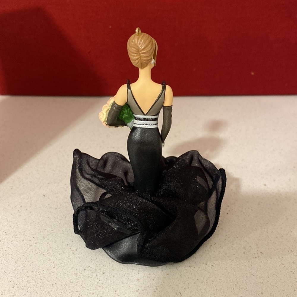 Vintage Barbie Hallmark Keepsake Collectors Ornaments - Picture 9 of 15